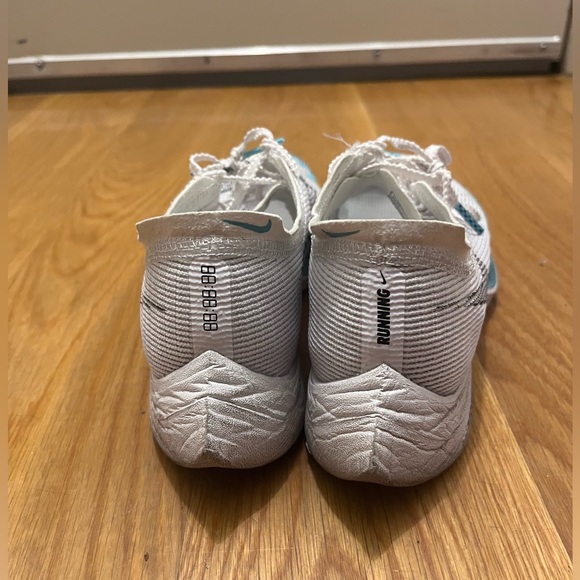 Nike ZoomX Vaporfly Next% 2 - Picture 4 of 5